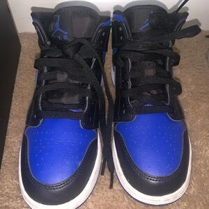 Jordan Kids Black and Blue Sneakers